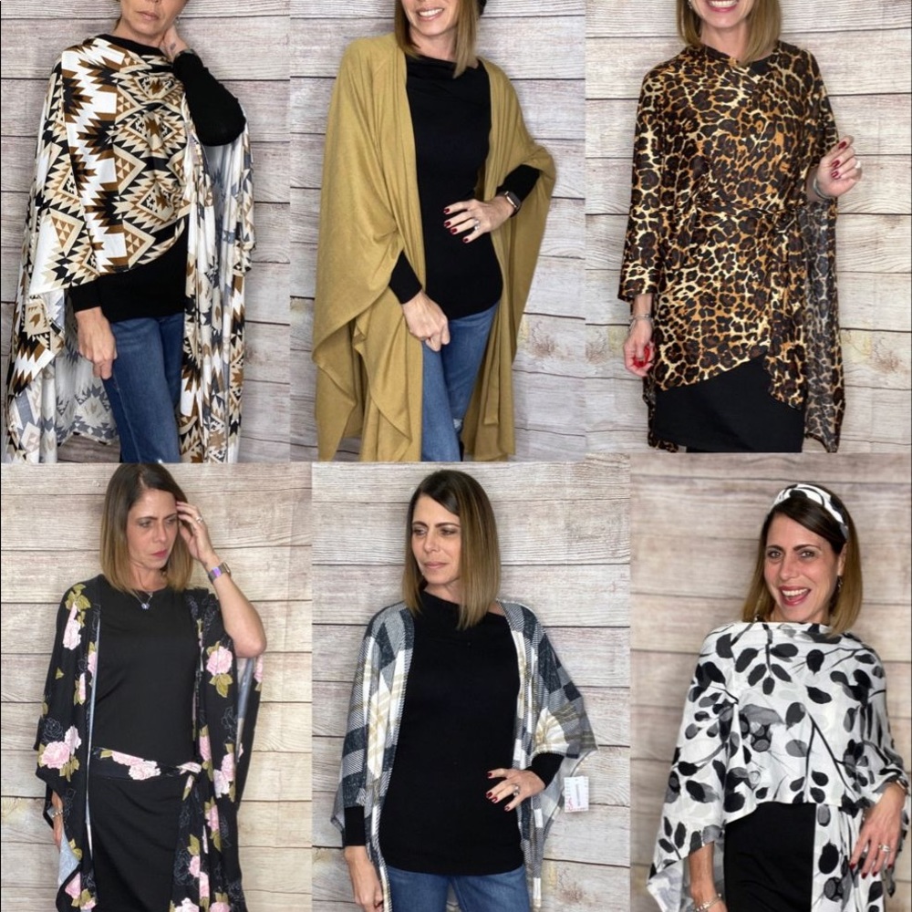 LuLaRoe Savannah Wrap - Picture 3 of 4